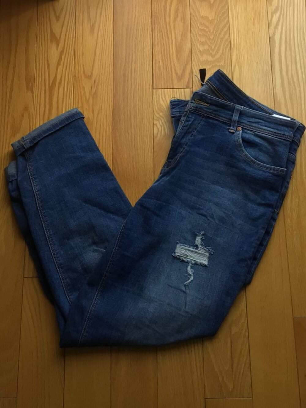 H&M Women's Ripped Skinny Jeans